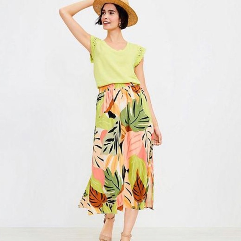BNWT Palm Midi Skirt